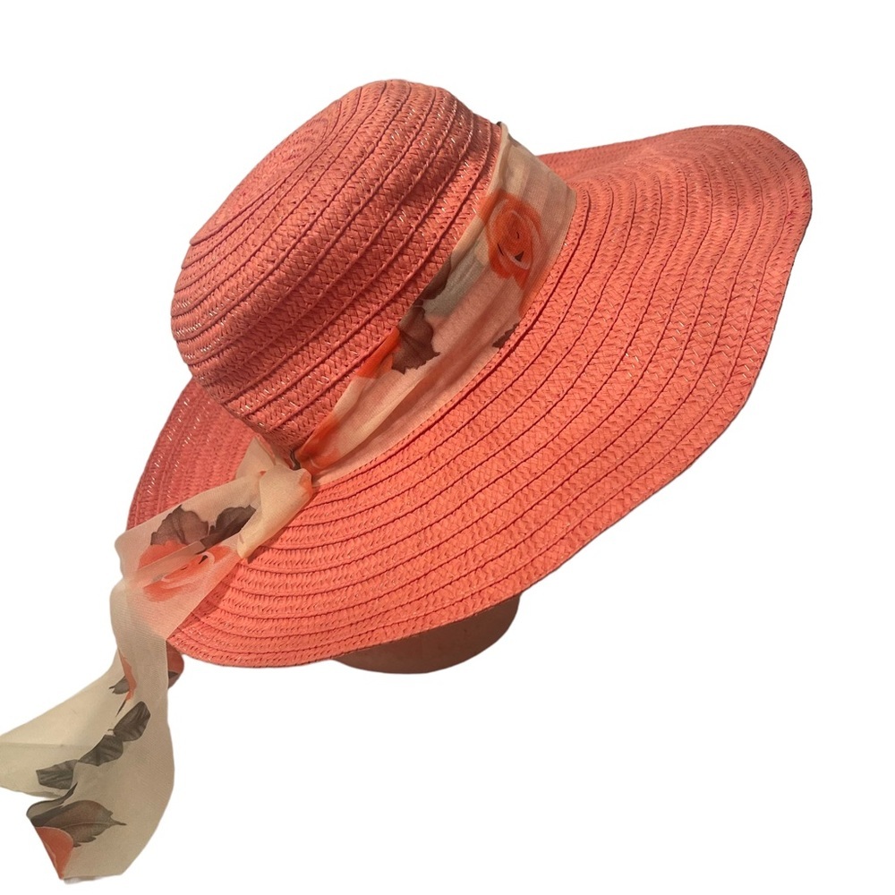 Peach Hat With Contrasting  Bow - Picture 5 of 8